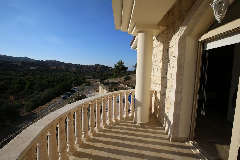 Villa Melyia 카토 피르고스 객실 사진
