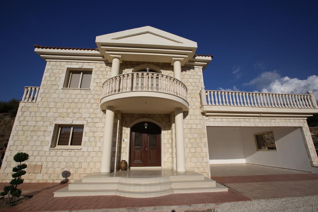 Villa Melyia 카토 피르고스 객실 사진